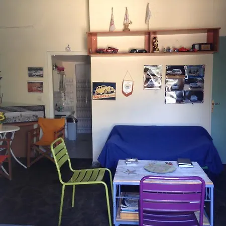 Saronikos Hébergement de vacances